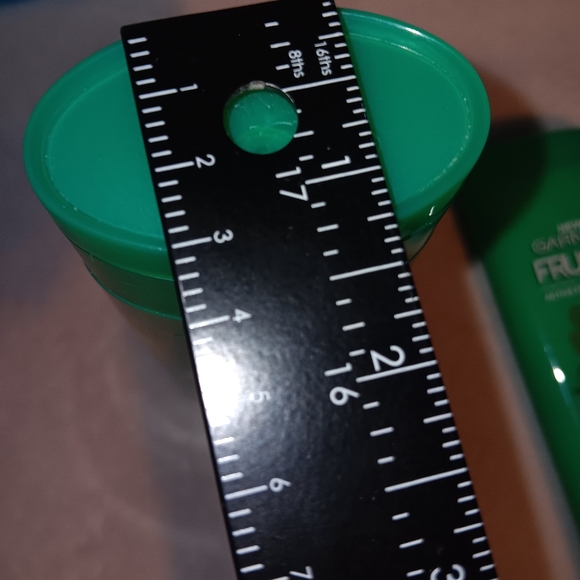 Garnier Fructis Grow Strong Shampoo and Conditioner - Picture 5 of 8